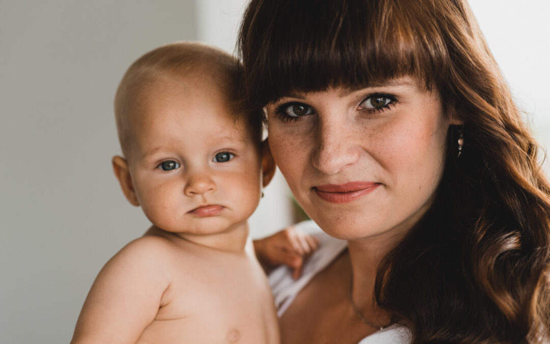 Bábätká NIE SÚ tacos: Prečo nepoužívam tradičné pózovanie pri fotení novorodeniatok|Novorodenecký Fotograf Bratislava